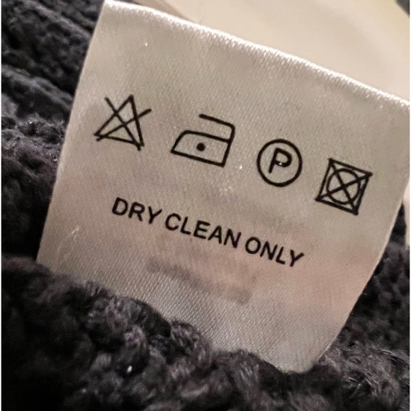 Chasor Ombré knit hoodie sweater. Like New Condition- Women’s XS - Picture 8 of 8